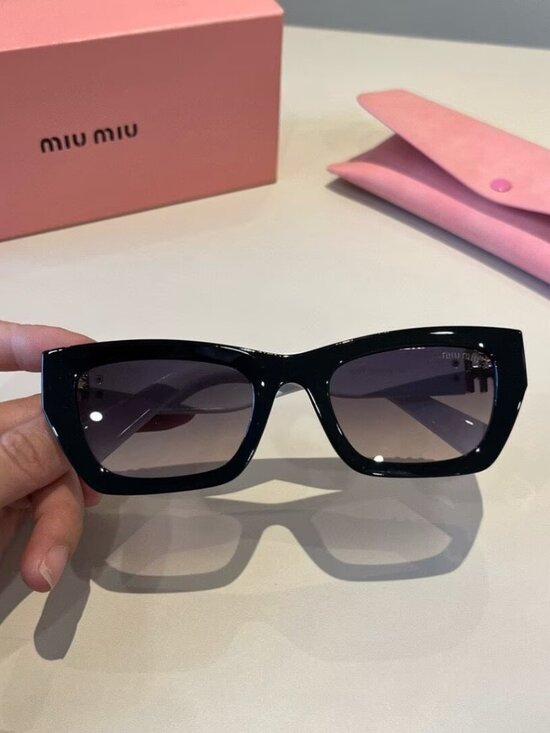Miu Miu Black Front White Temple Cat- Eye Sunglassos main image 5